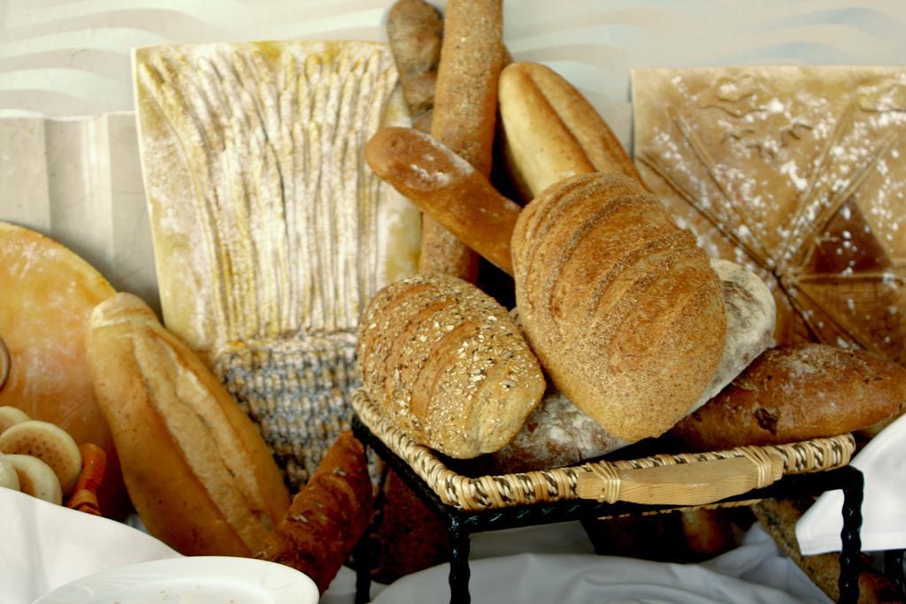 فندق وسبا ايسر بريميوم بيوكجكمجة المظهر الخارجي الصورة Bread